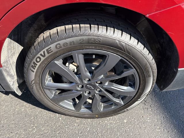 Used 2022 Chevrolet Equinox RS w/ RS Leather Package image 12