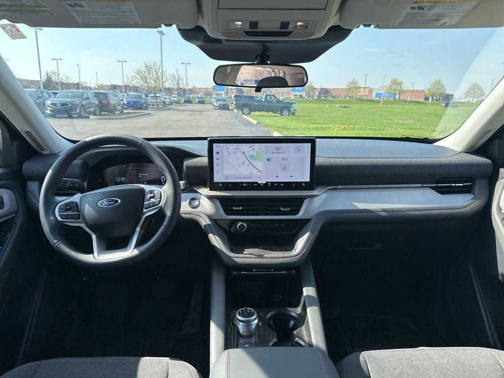 Used 2025 Ford Explorer Active image 19