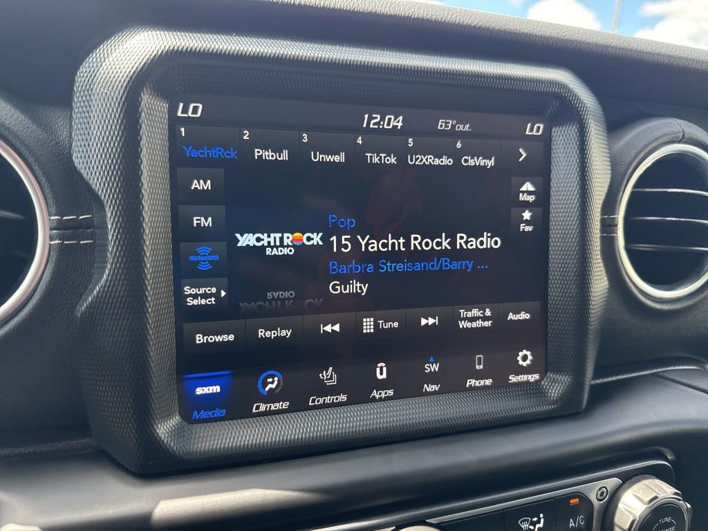 Used 2021 Jeep Wrangler Unlimited Sahara image 18