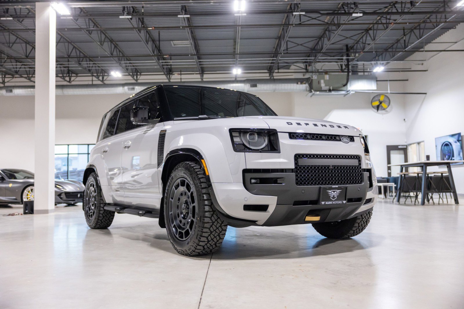 Used 2026 Land Rover Defender 110 OCTA image 3