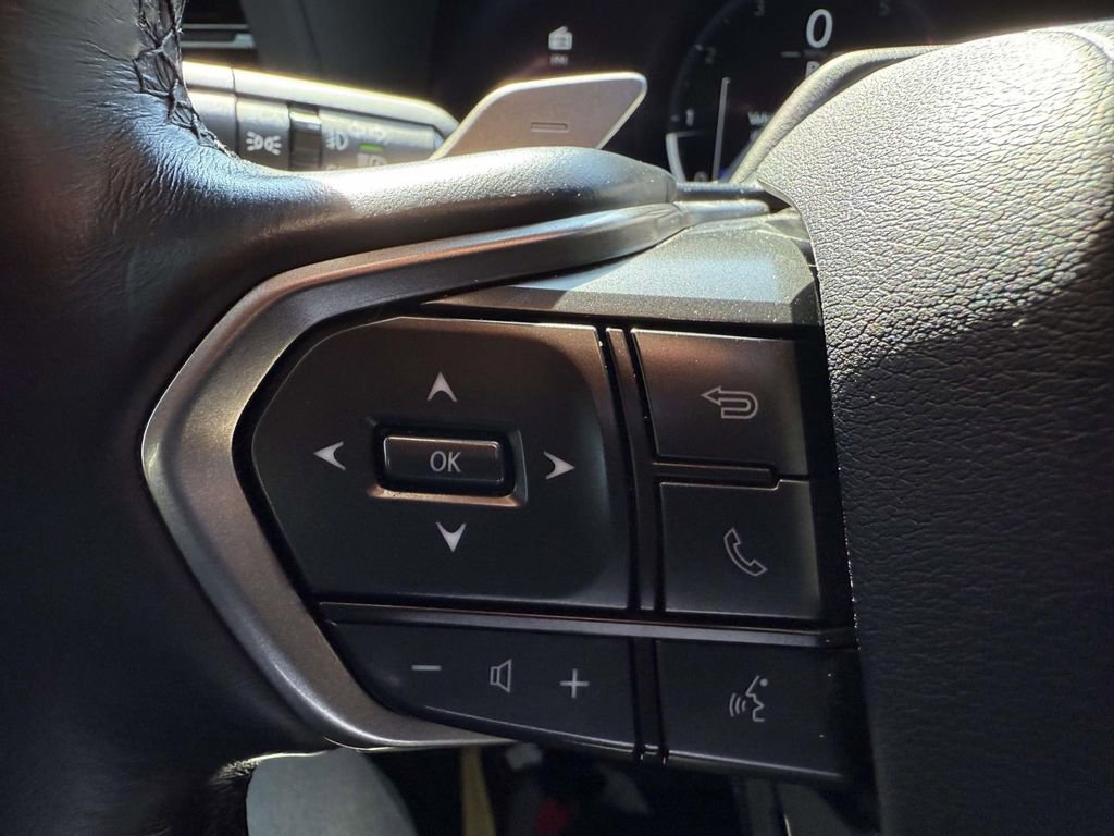 Used 2024 Lexus GX 550 image 23