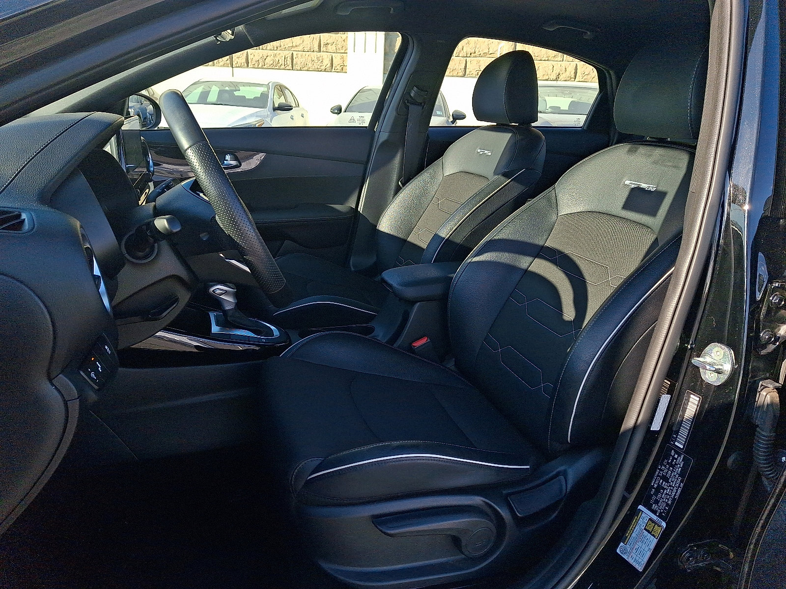 Certified 2023 Kia Forte GT-Line image 13