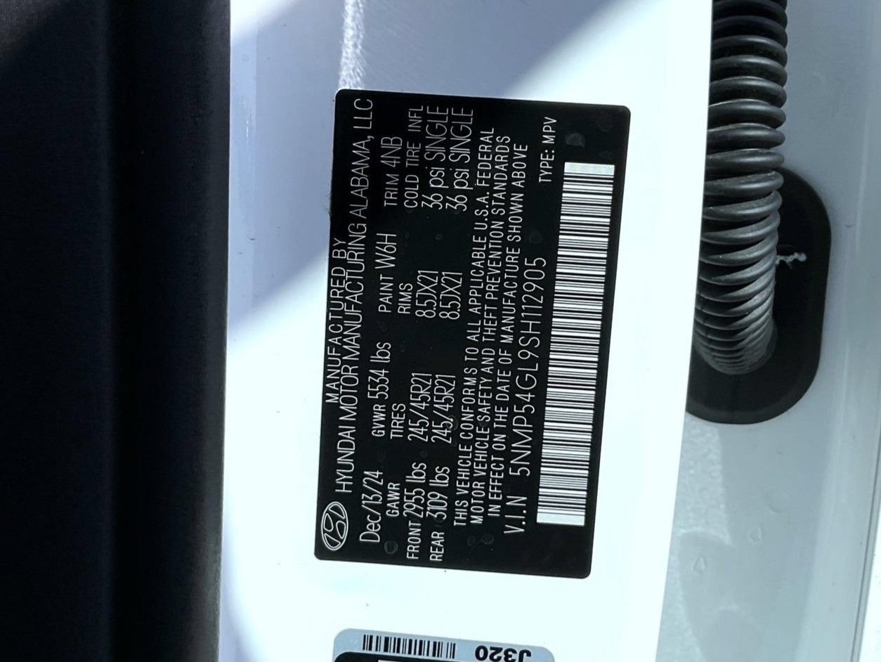 Certified 2025 Hyundai Santa Fe Calligraphy FWD image 28