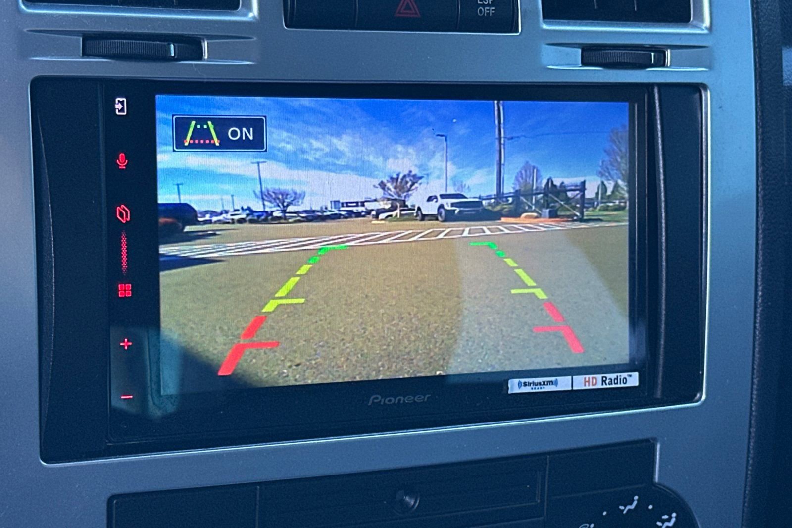 Used 2010 Chrysler 300 Touring image 18