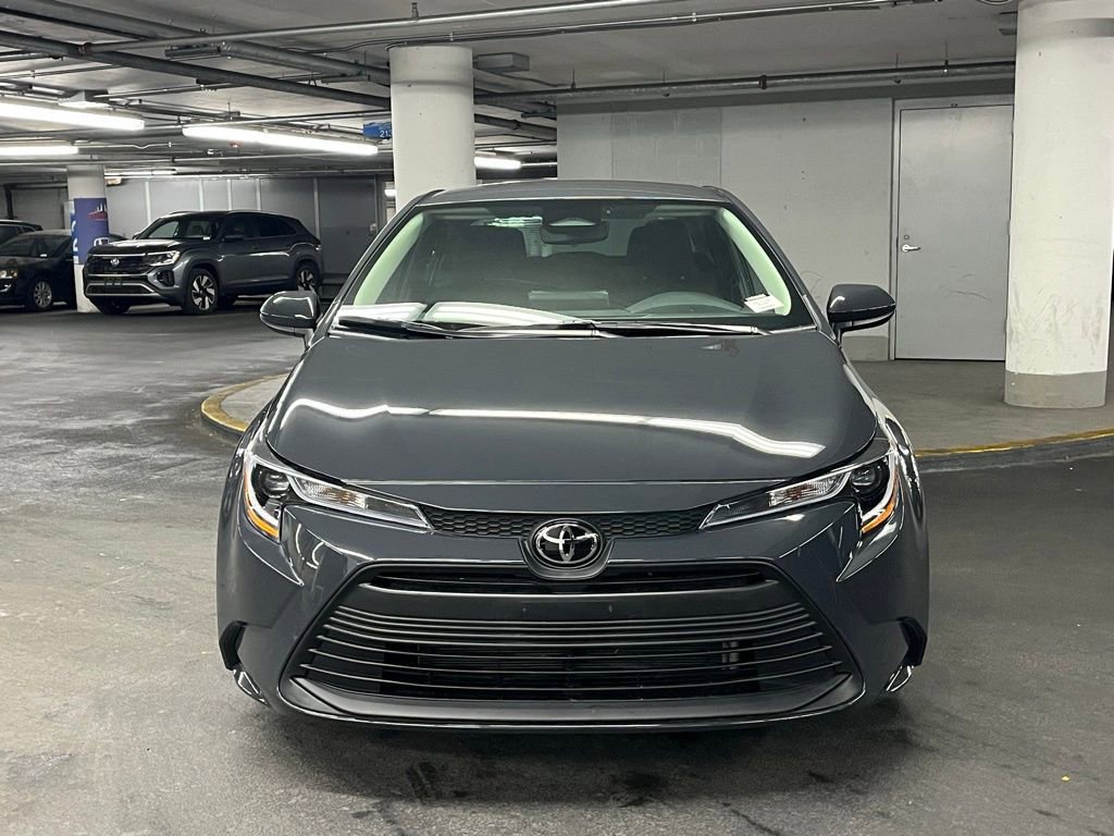 Used 2024 Toyota Corolla LE image 27