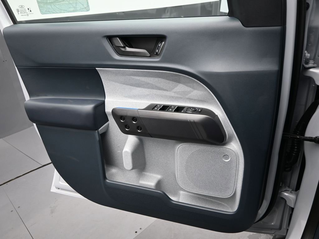 New 2026 Ford Maverick XLT w/ 4K Tow Package image 13