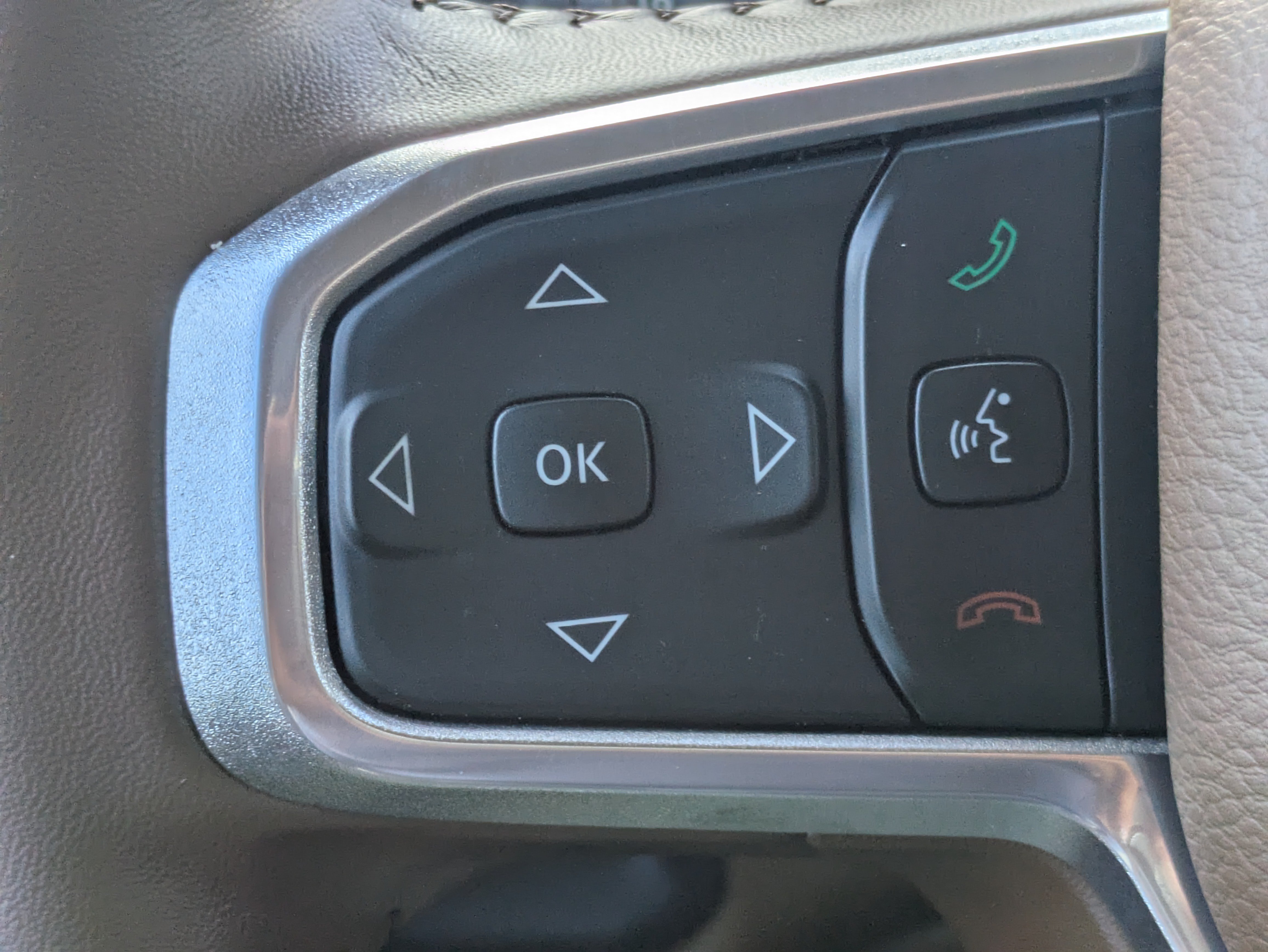 Used 2021 RAM 1500 Laramie RWD image 23