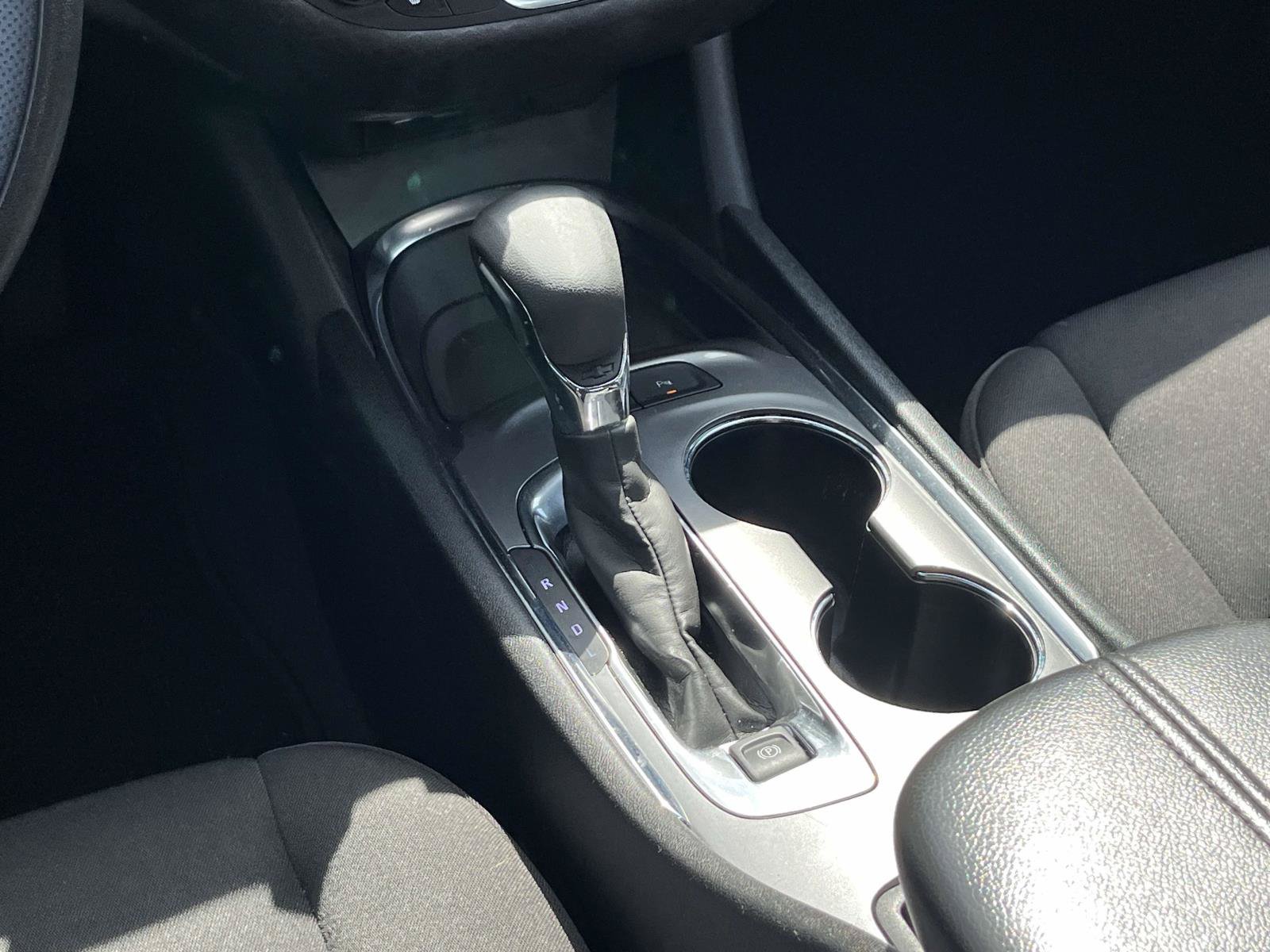 Used 2024 Chevrolet Malibu LT FWD image 15