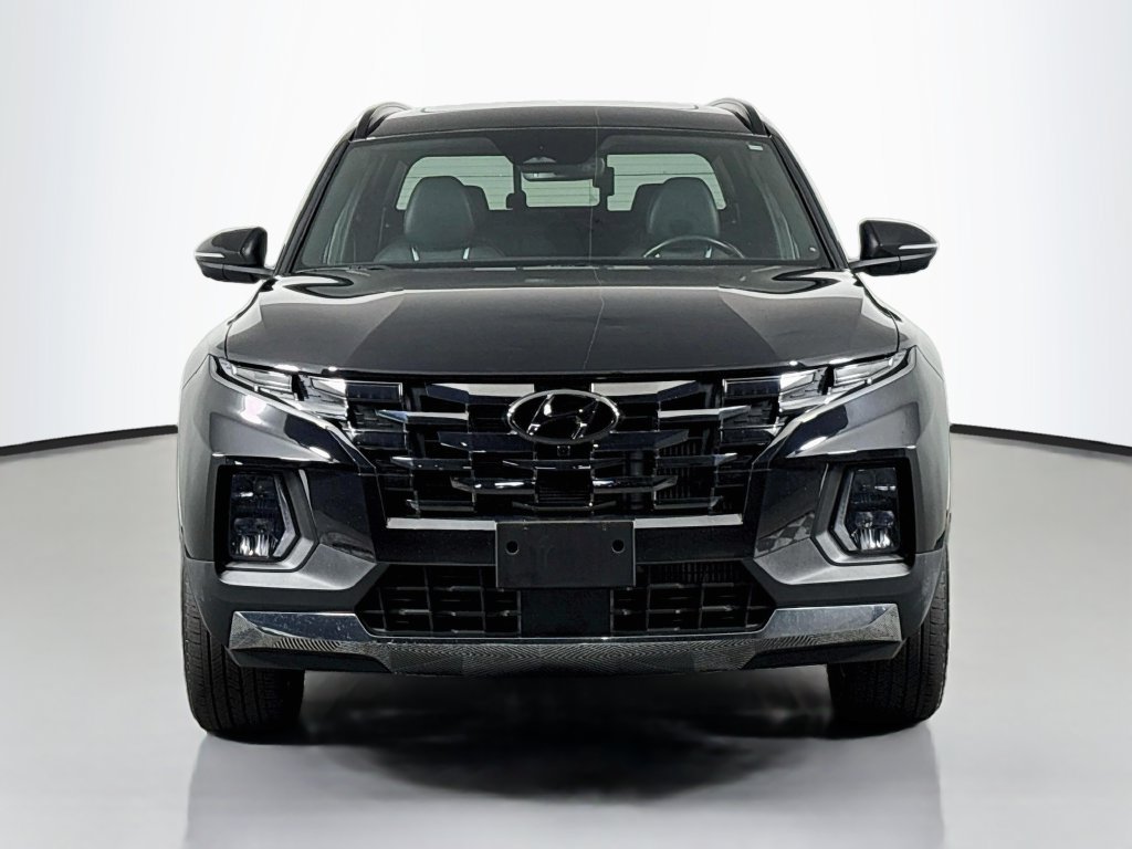 Used 2023 Hyundai Santa Cruz Limited w/ Cargo Package AWD/4WD image 2