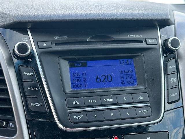 Used 2016 Hyundai Elantra GT image 16