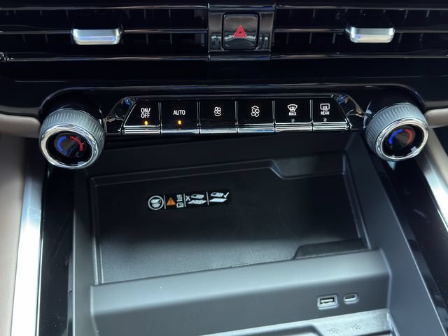New 2026 Chevrolet Tahoe High Country AWD/4WD image 15