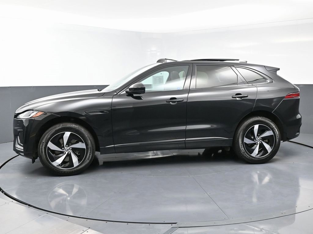 Used 2024 Jaguar F-PACE R-Dynamic S image 6