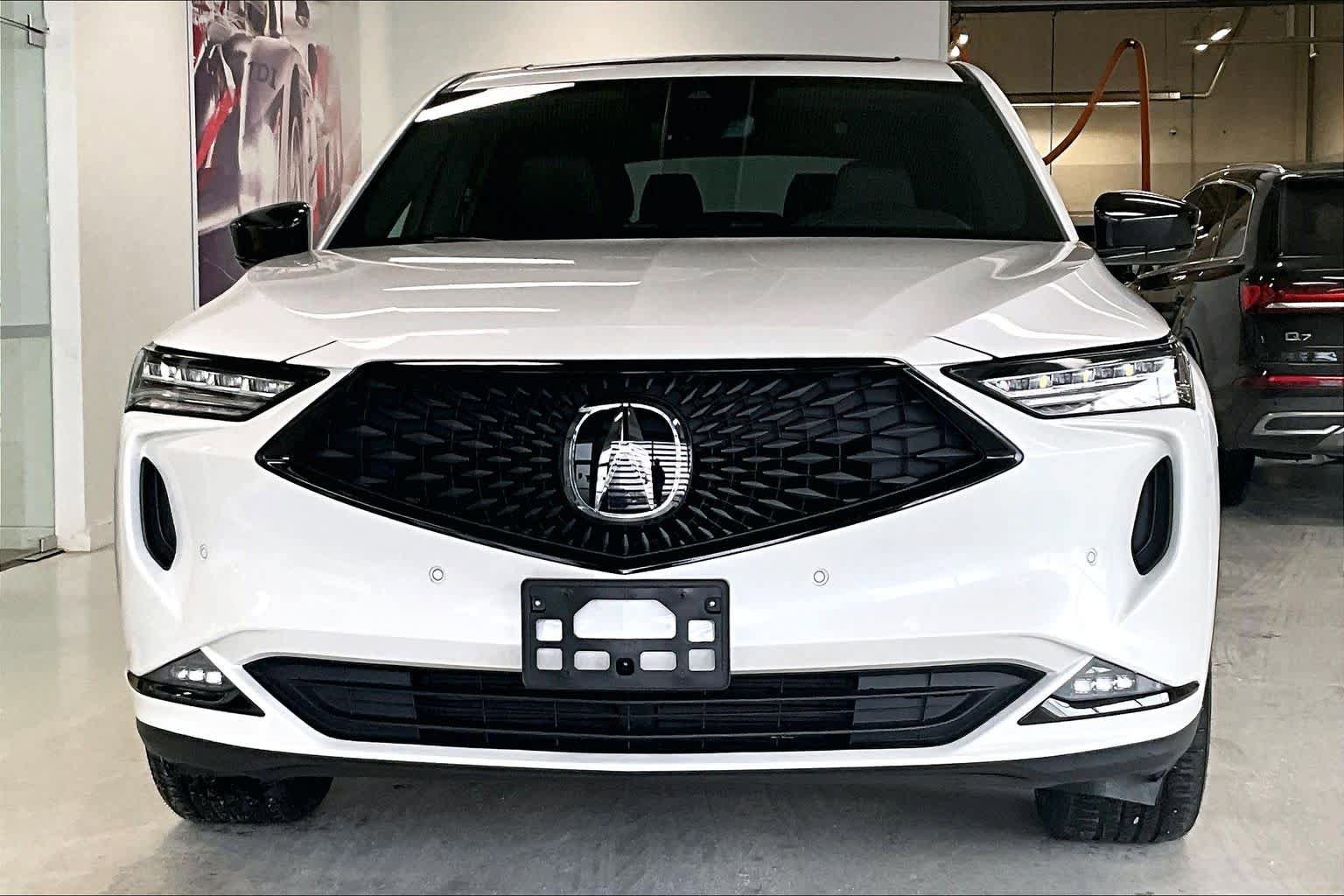 Used 2023 Acura MDX A-Spec image 6