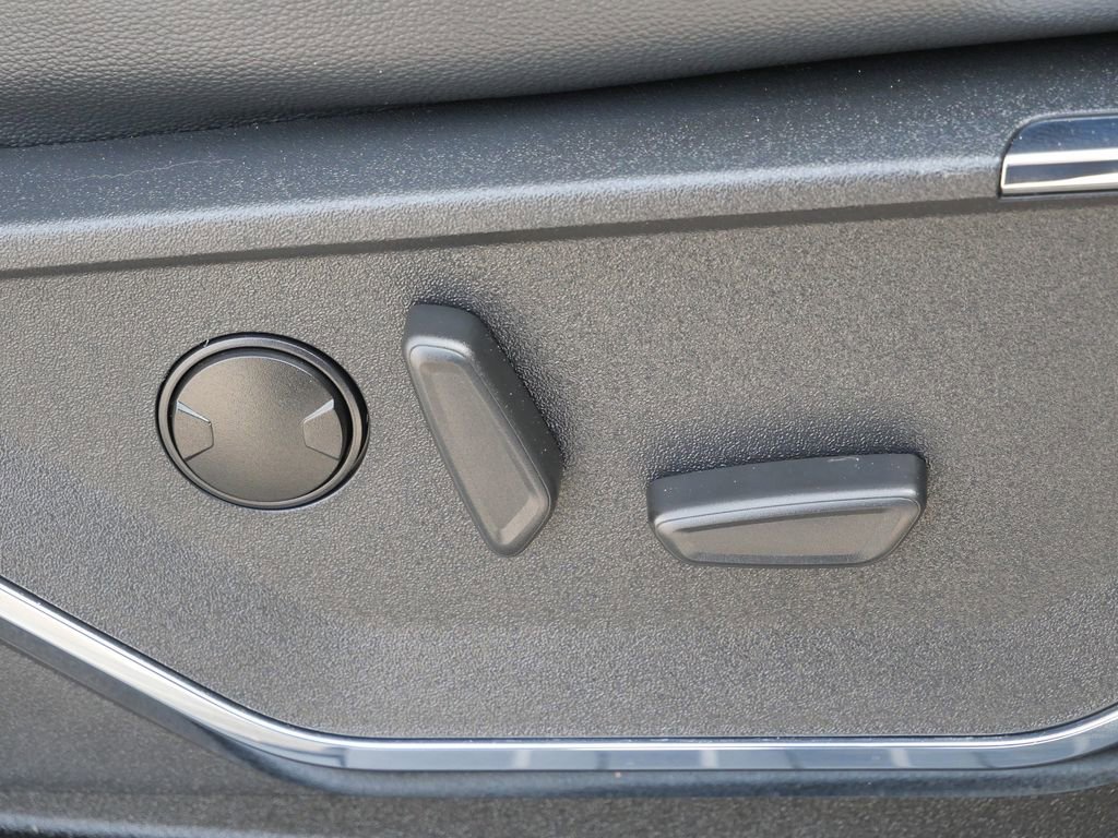 Used 2023 Ford F250 Lariat w/ Lariat Ultimate Package image 19