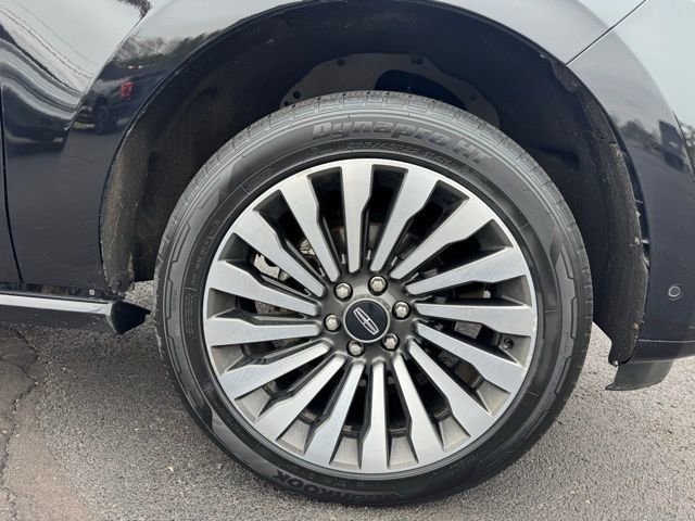 Used 2019 Lincoln Navigator L Reserve w/ Cargo Package AWD/4WD image 23