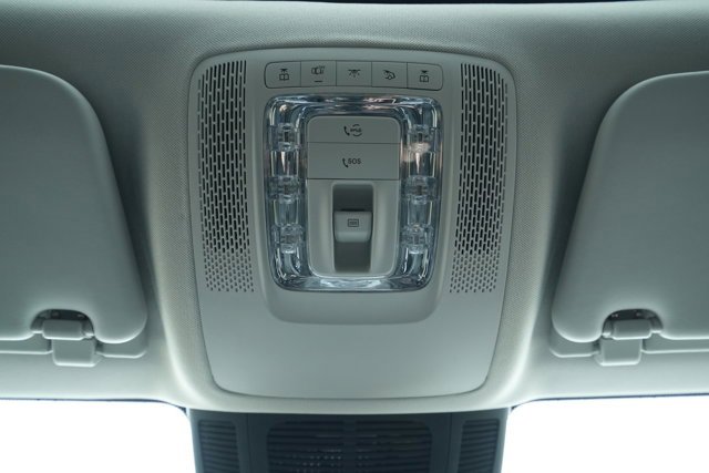 Certified 2025 Mercedes-Benz GLE 450e 4MATIC image 32