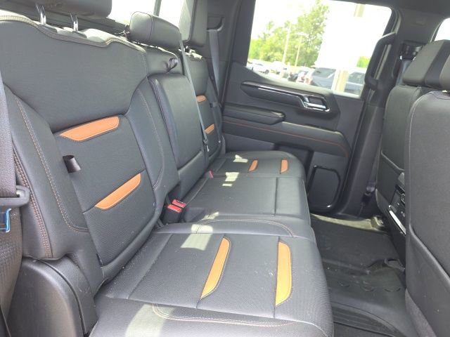 Used 2023 GMC Sierra 1500 AT4 w/ AT4 Premium Package image 12