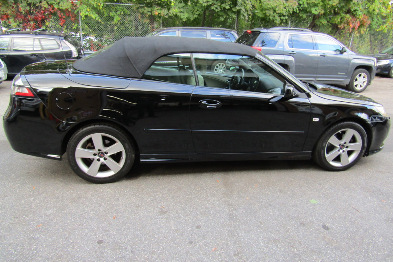 Used 2009 Saab 9-3 2.0T image 24