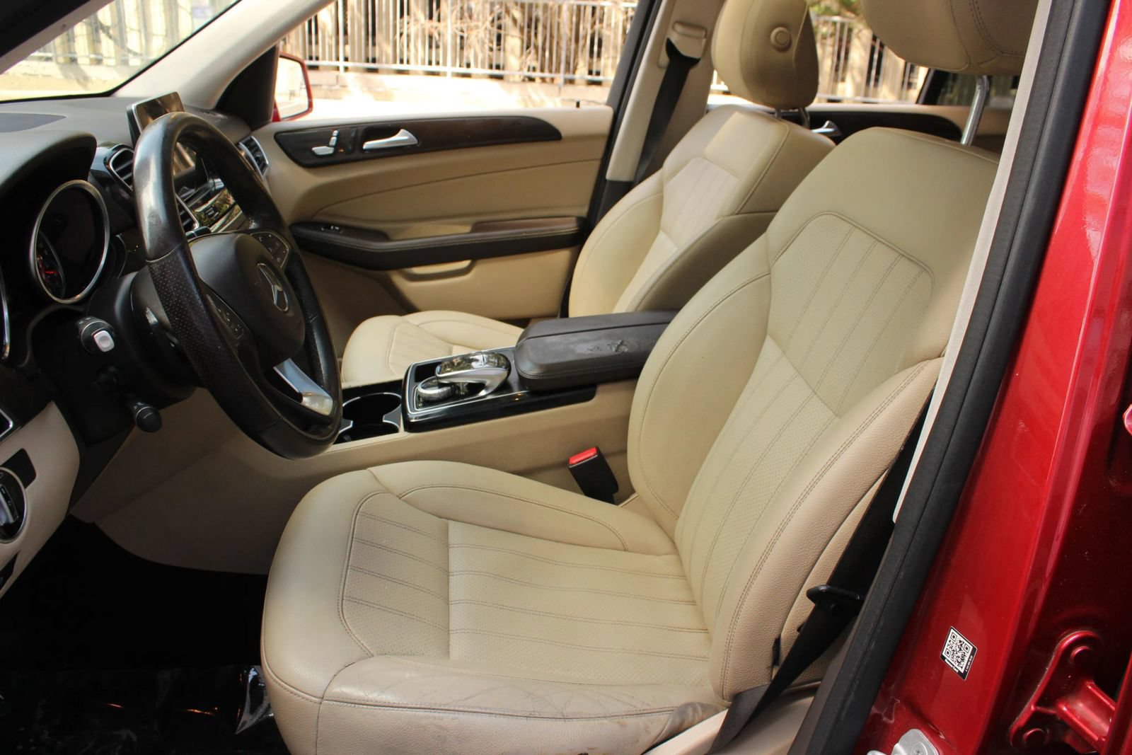 Used 2016 Mercedes-Benz GLE 350 w/ Premium Package image 14