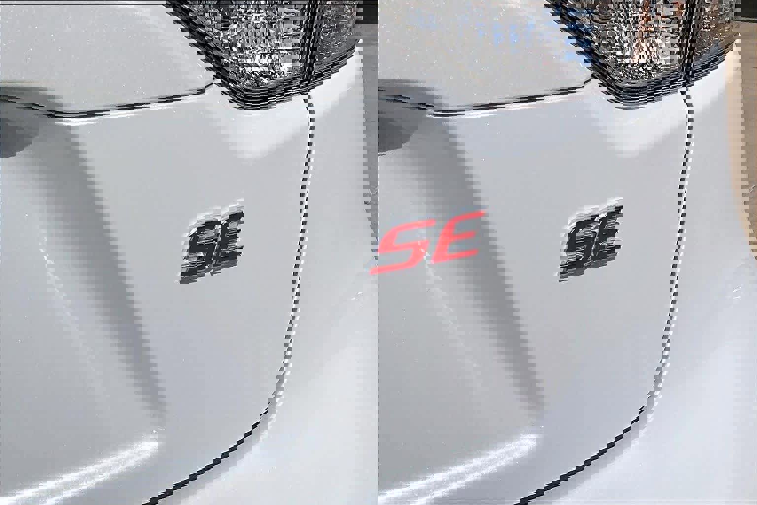 Used 2025 Toyota Corolla SE image 10