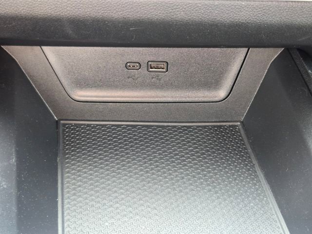 Used 2025 Chevrolet Equinox LT w/ Safety and Technology Package image 25
