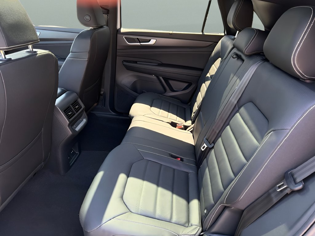 New 2026 Volkswagen Atlas Cross Sport SEL AWD/4WD image 20