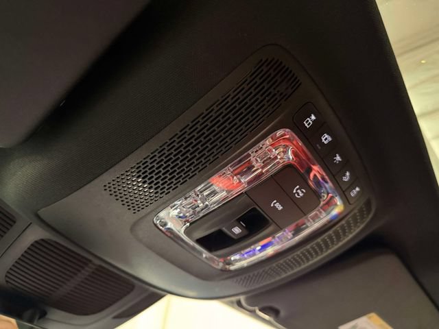 Certified 2025 Mercedes-Benz GLE 53 AMG 4MATIC image 31