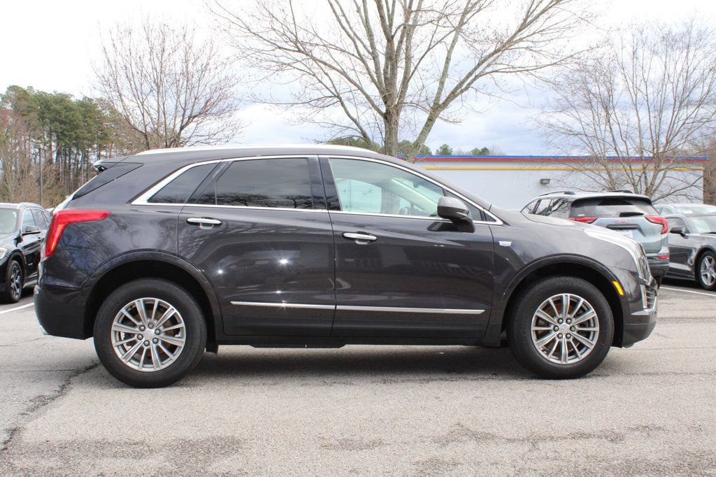 Used 2018 Cadillac XT5 Luxury w/ Driver Awareness Package FWD image 5