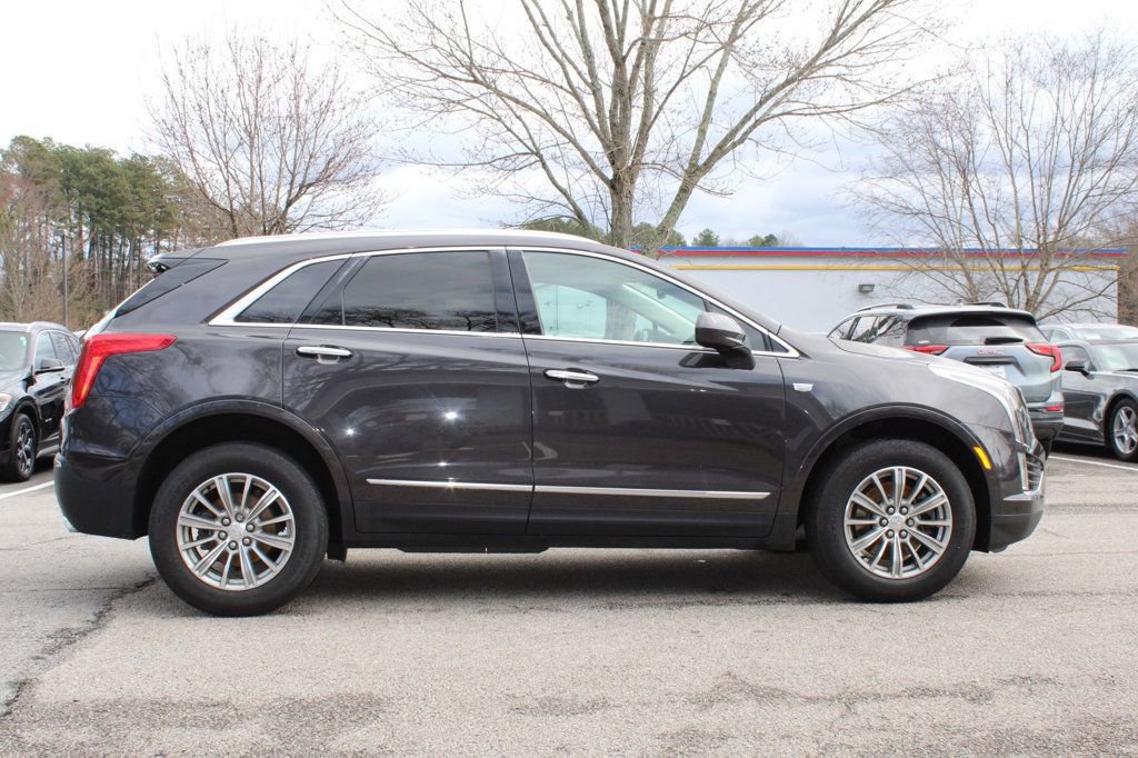 Used 2018 Cadillac XT5 Luxury w/ Driver Awareness Package image 5