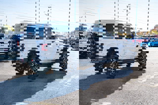 New 2025 Jeep Wrangler Unlimited Sahara image 5