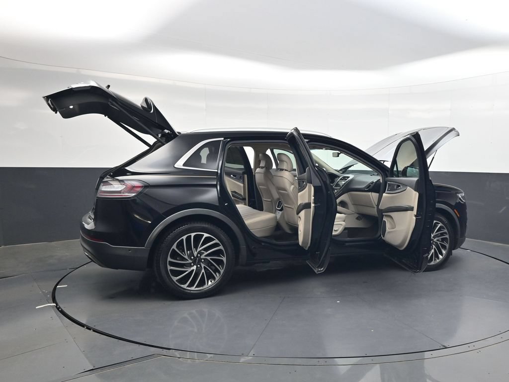 Used 2019 Lincoln Nautilus Reserve FWD image 42