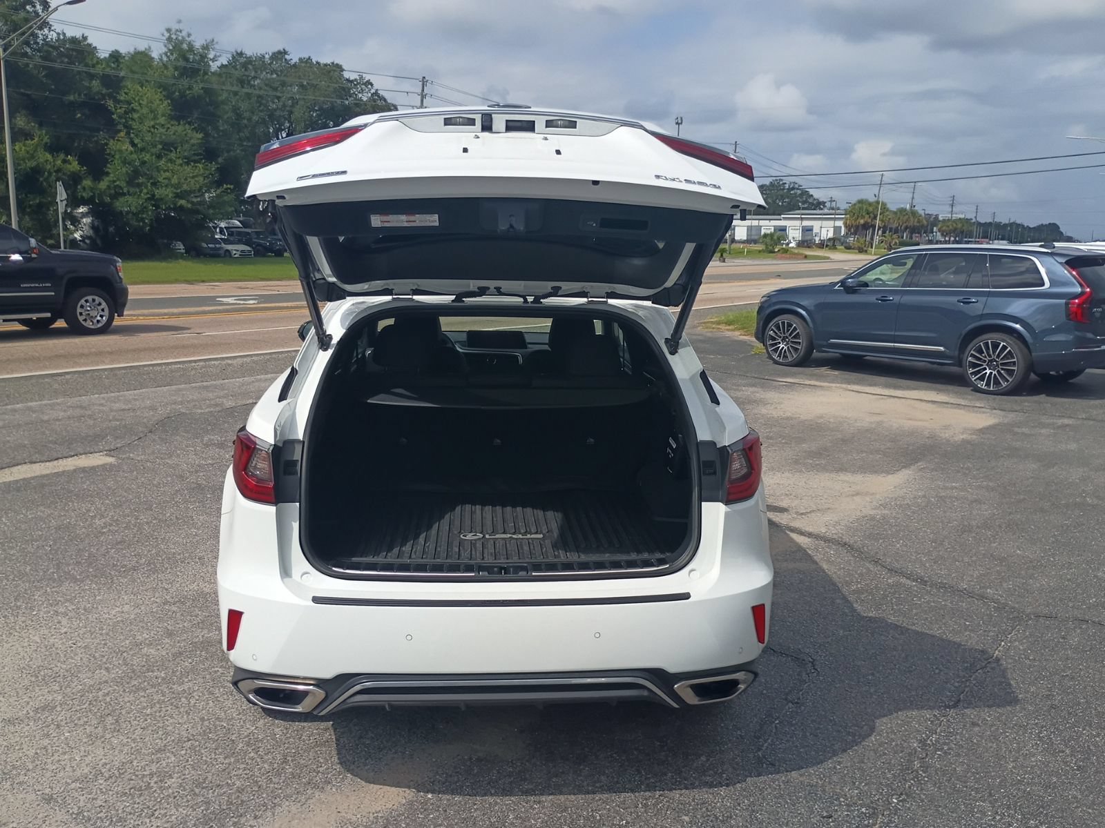 Used 2019 Lexus RX 350 F Sport w/ Navigation Package AWD/4WD image 4