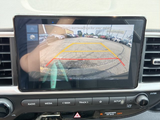New 2026 Hyundai Venue SEL FWD image 32