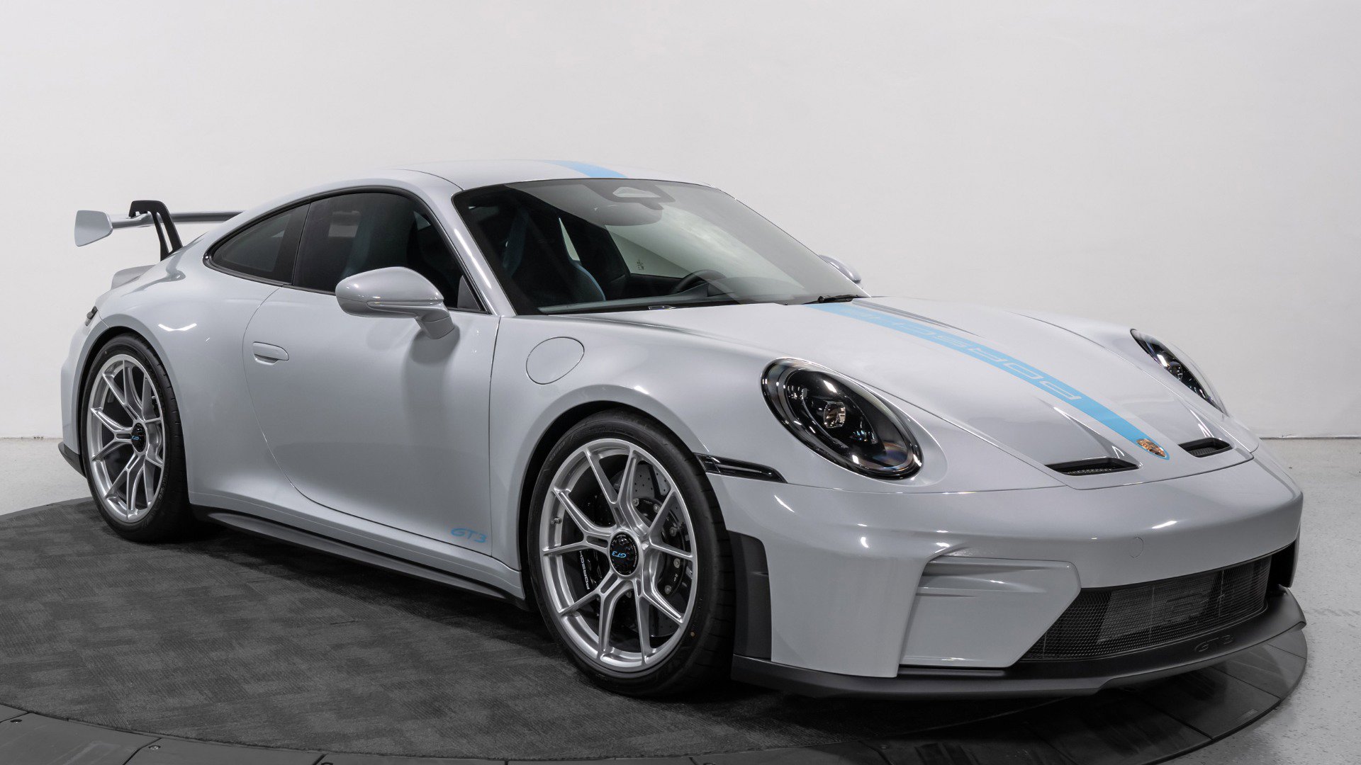 Used 2026 Porsche 911 GT3 image 11