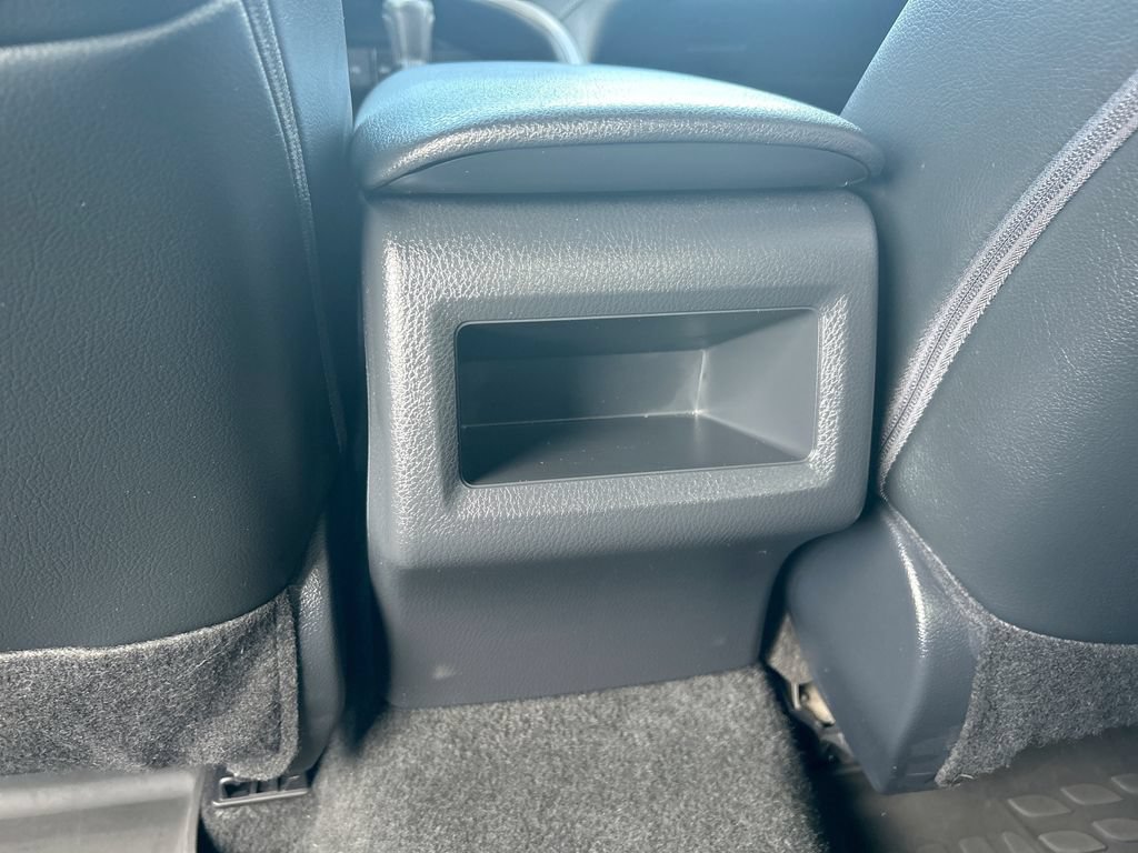 Used 2023 Toyota Camry SE FWD image 30