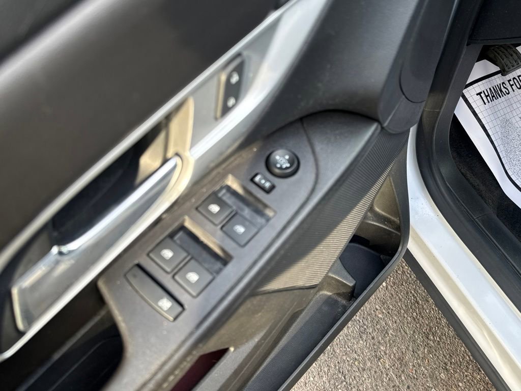 Used 2017 GMC Terrain SLE image 11