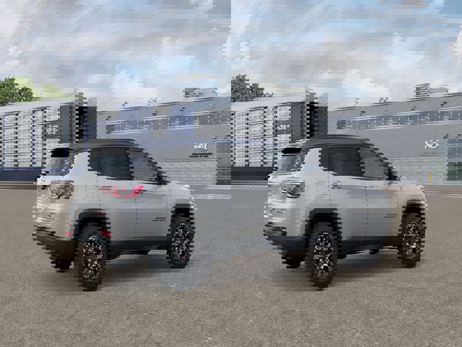 Used 2026 Jeep Compass Trailhawk w/ Sun, Sound & Navigation Group image 4