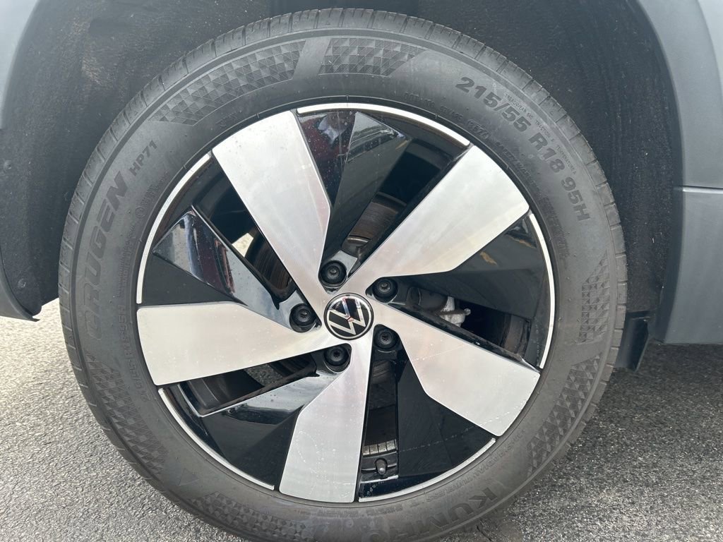 Used 2025 Volkswagen Taos S AWD/4WD image 10