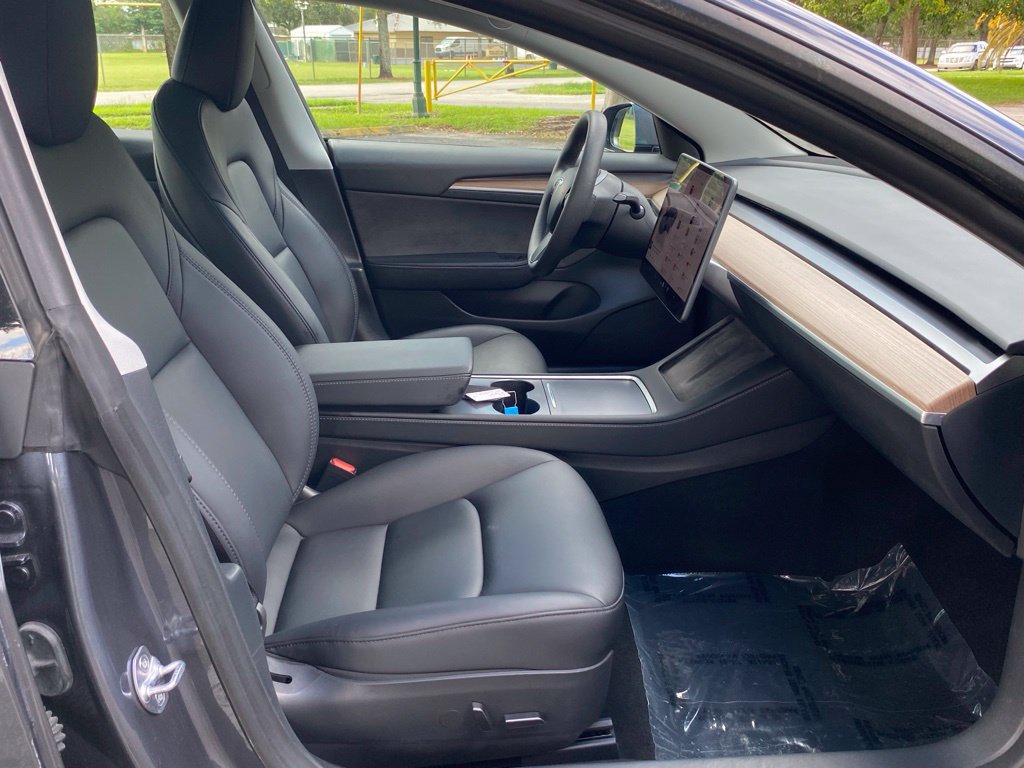 Used 2023 Tesla Model 3 Standard Range RWD image 17