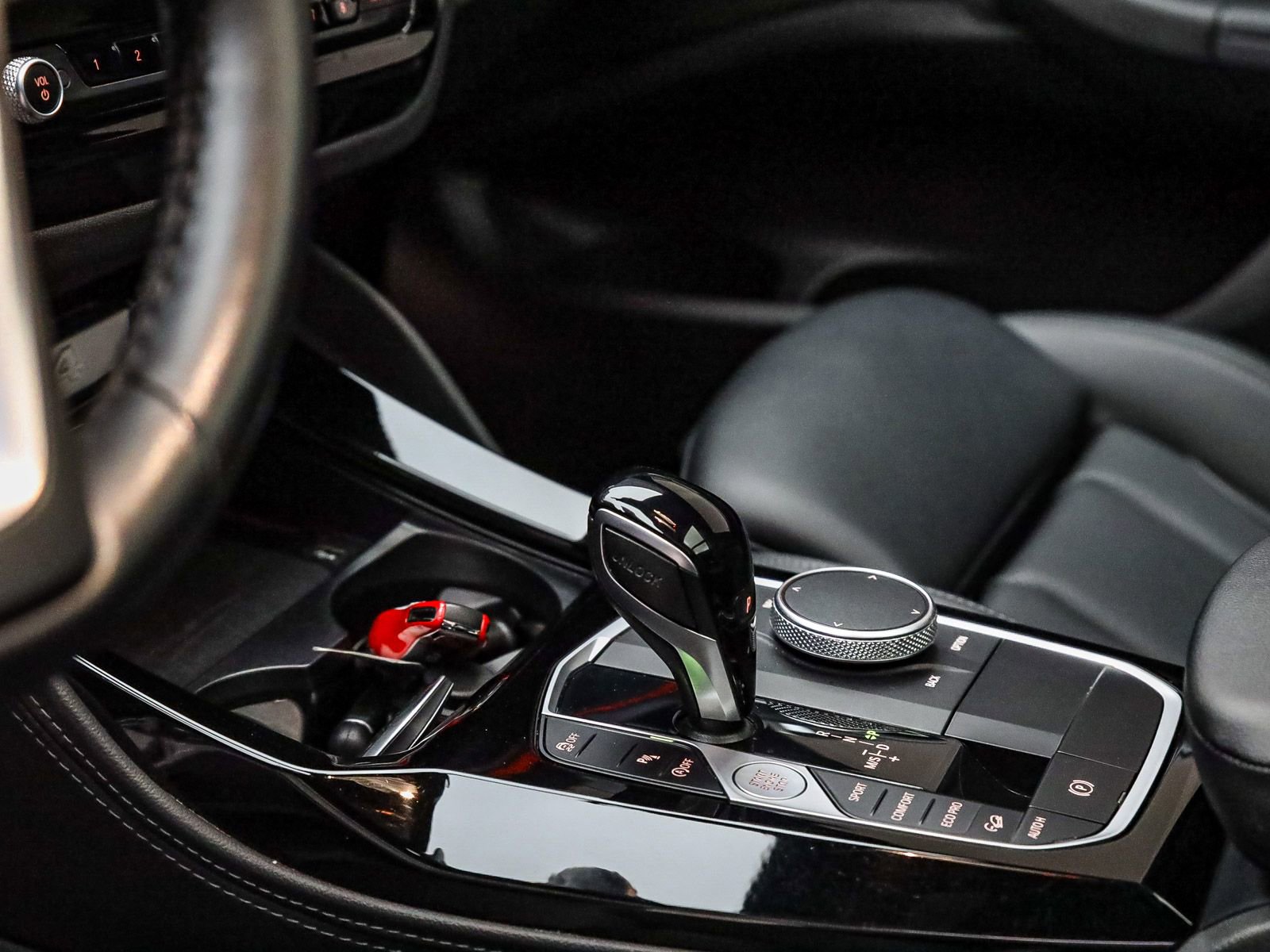 Certified 2023 BMW X4 xDrive30i w/ Premium Package image 24