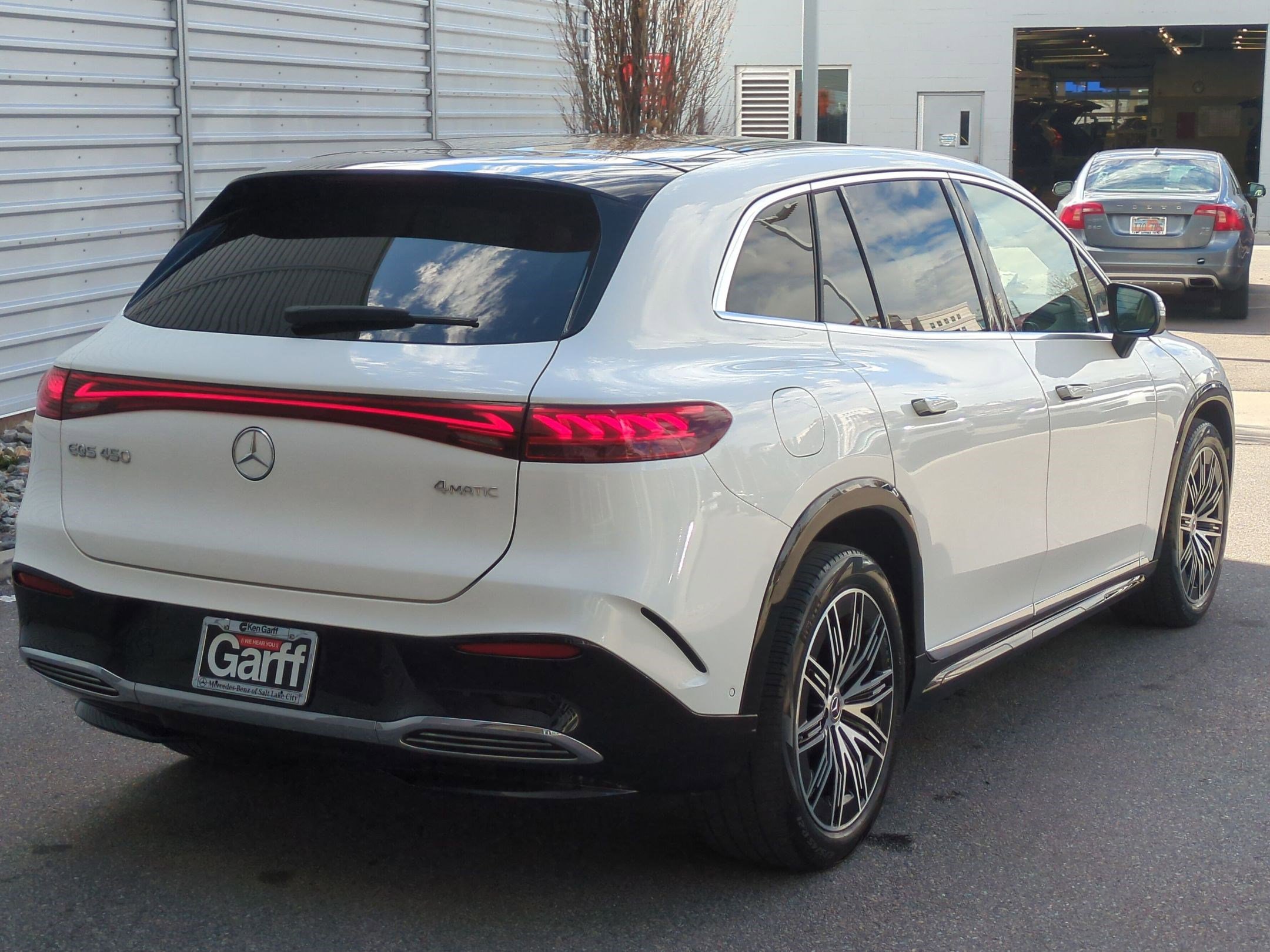 Used 2023 Mercedes-Benz EQS 450+ 4MATIC SUV image 3