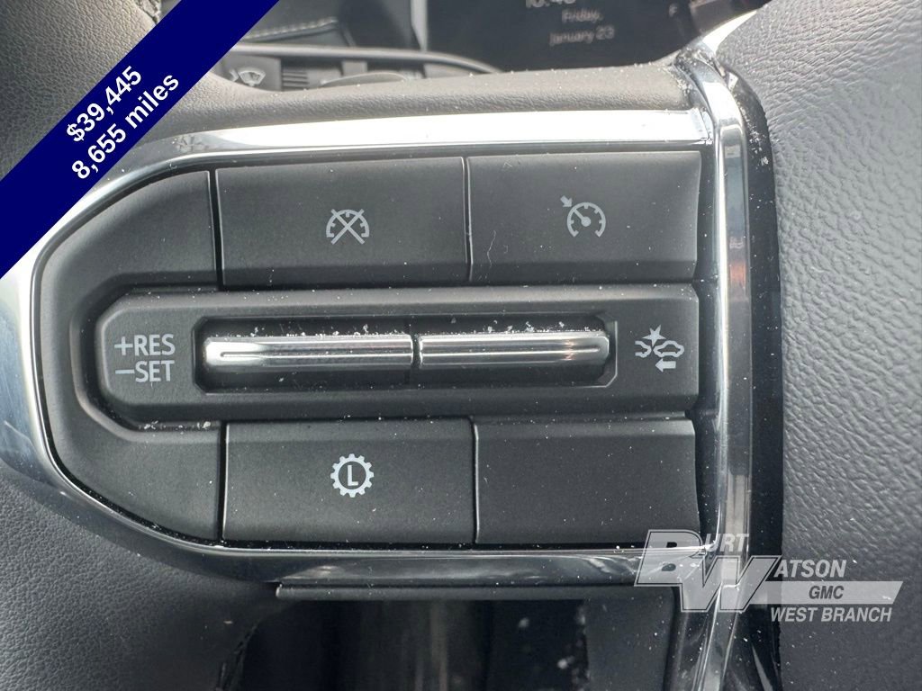 Used 2025 GMC Acadia Elevation w/ Black Edition image 17