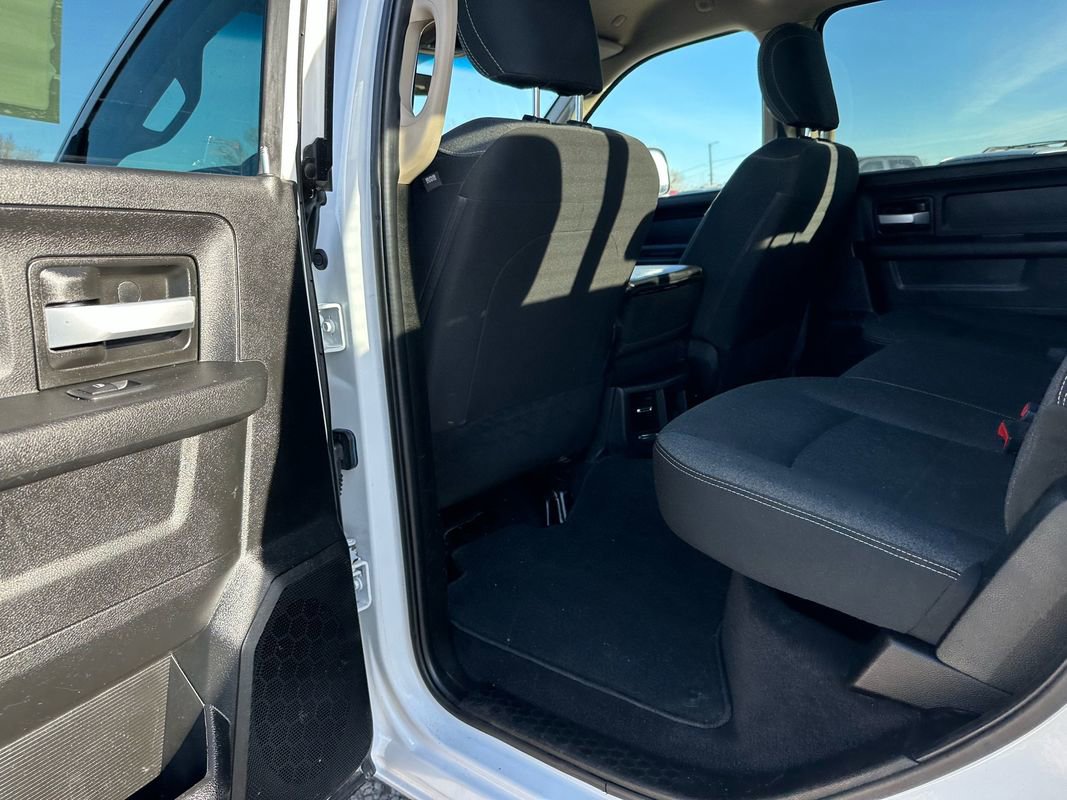 Used 2019 RAM 3500 Tradesman image 29