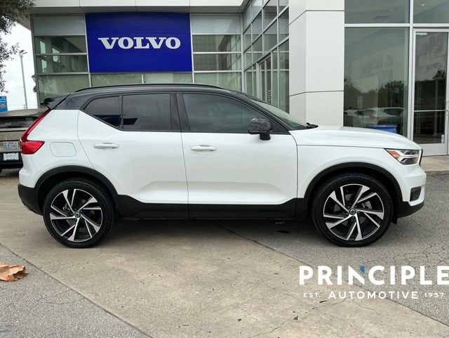 Used 2020 Volvo XC40 T5 R-Design w/ Protection Package Premier AWD/4WD image 5