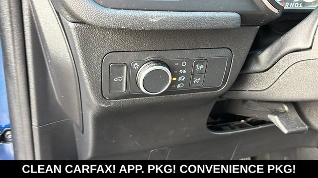 Used 2022 Ford Escape SE w/ SE Sport Appearance Package FWD image 11