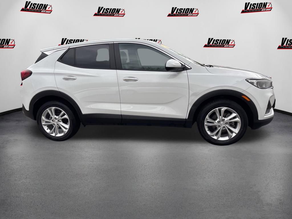 Used 2023 Buick Encore GX Preferred w/ Cold Weather Comfort Package FWD image 4