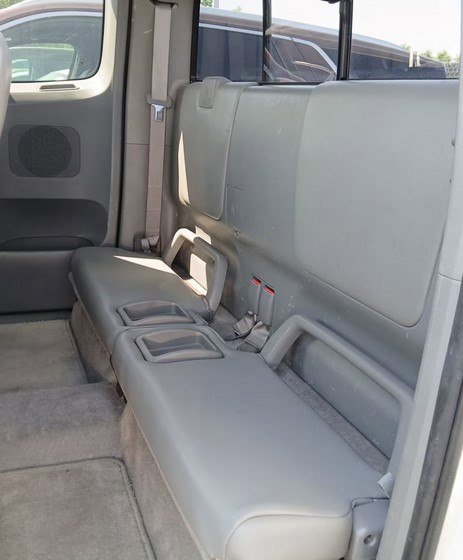 Used 2006 Toyota Tacoma PreRunner RWD image 4