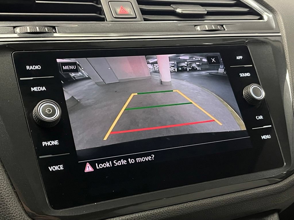 Used 2019 Volkswagen Tiguan SE w/ Panoramic Sunroof Package AWD/4WD image 26