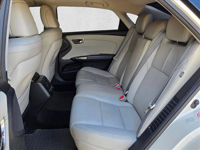 Used 2013 Toyota Avalon Limited FWD image 18