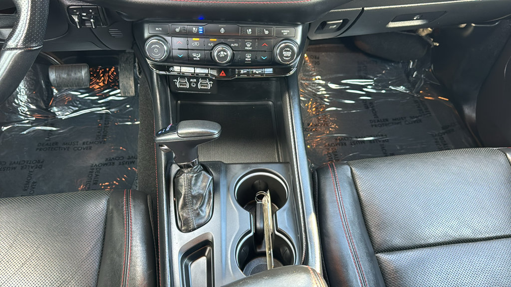 Used 2024 Dodge Durango GT RWD image 32